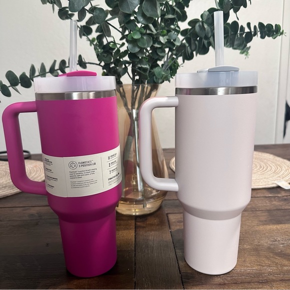 Stanley 40oz Quencher H2.0 Tumblers - Picture 10 of 10